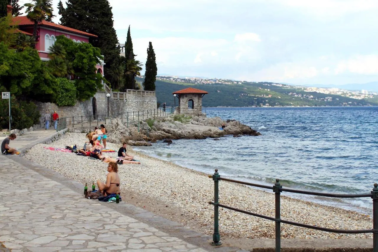 Apartments With A Parking Space Kastav, Opatija - 13457  Kastav