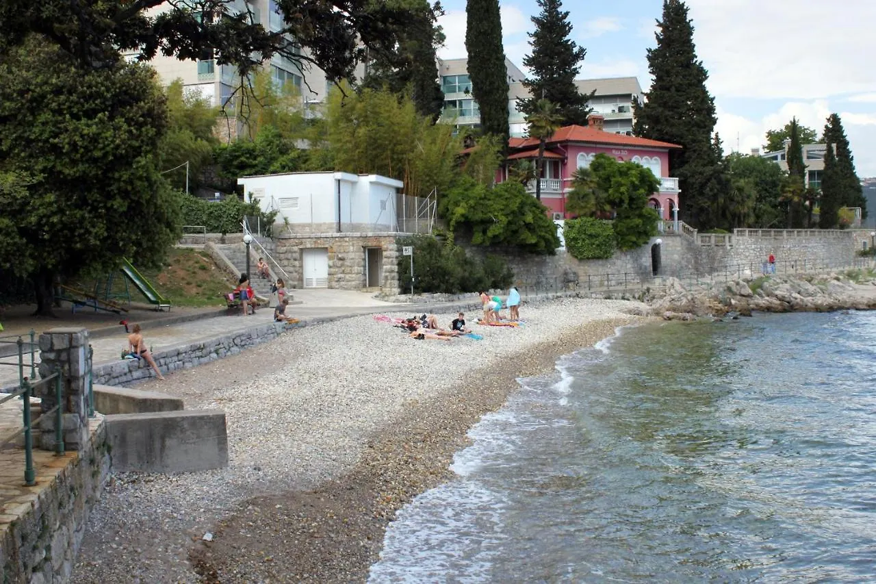 Apartments With A Parking Space Kastav, Opatija - 13457 Croatia
