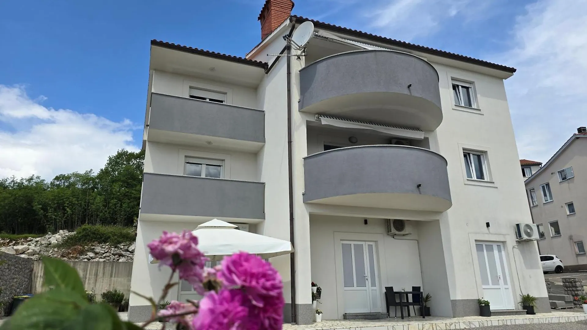 Apartments With A Parking Space Kastav, Opatija - 13457 Kastav